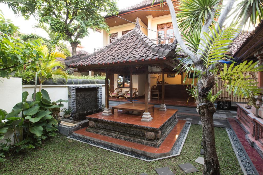 Sari Indah Cottages Kuta  Exterior photo